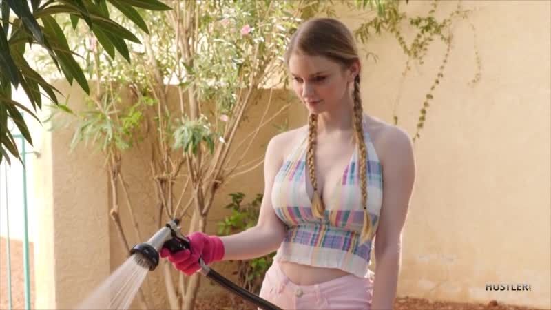 Nadya nabakova hay còn gọi là chú thỏ colby [tất cả giới tính, hạng nặng, thổi kèn, ngực lớn]