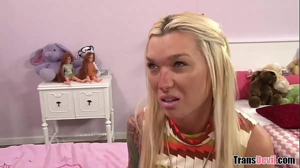 Wow Peter, du hast riesige Eier! - Aubrey Kate