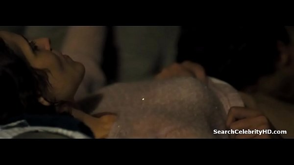 Angeliki Papoulia und Ariane Labed - Alpeis (2011)