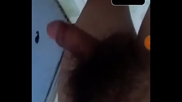 Einen heterosexuellen Kerl auf Zalo verführen, um seinen Schwanz zur Schau zu stellen