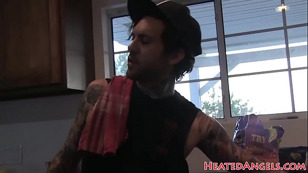 Hübsches jugendliches Teenie-Mädchen