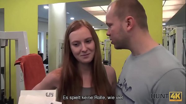 HUNT4K. Aus einfachen Aufnahmen wird leidenschaftlicher Sex mit rothaarigen Mädels