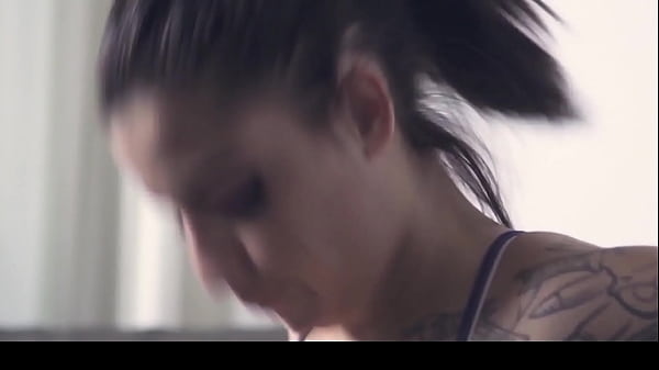 कास्टिंग फ़्रैन्किस - मधुर टैटू वाली नौसिखिया फ़िल्में पहली बार अश्लील दृश्य