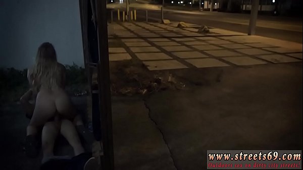 Enge Teenie-Muschi, Monsterschwanz. Es sei denn, du bist aus den Sechzigern und