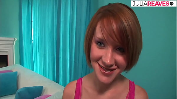 Faith Daniels là một người nghiện bánh hạnh nhân