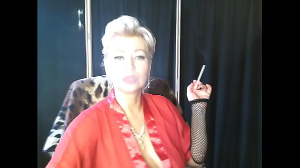 A romantic love story of a mature Ukrainian webmodel and a Moscow composer, ending with a wedding!)) (English Subtitles)