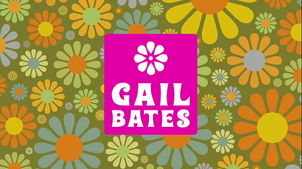 预览：英国调教摩洛伊斯兰解放阵线瓦伦蒂娜·克鲁兹 (Valentina Cruz) 教盖尔·贝茨 (Gail Bates) 如何在 MFF 三人行中吃阴户、猛烈性交和面部护理