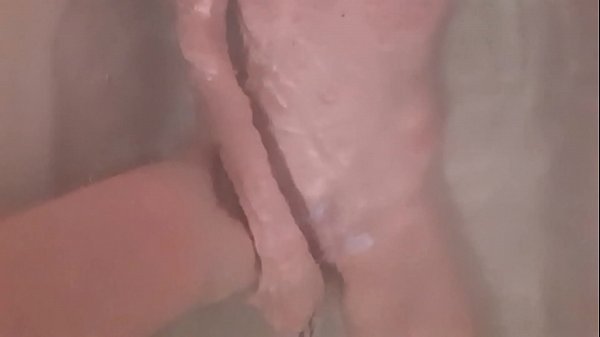 Tiny teen Tracy Naghavi cums in a bathroom