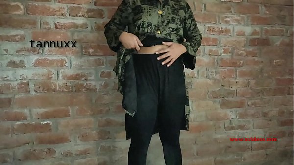 Novia al aire libre follando novio sexo coño