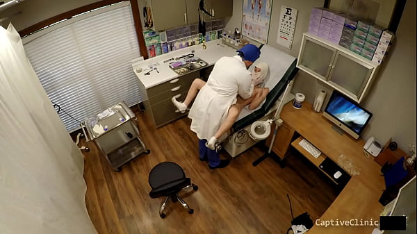 Pour obtenir la citoyenneté, les immigrants sont utilisés pour des tests médicaux dans les laboratoires de santé des Bons Samaritains ! "La nouvelle politique d'immigration" avec le docteur Tampa et bondageclinic partie 18/26 Reup