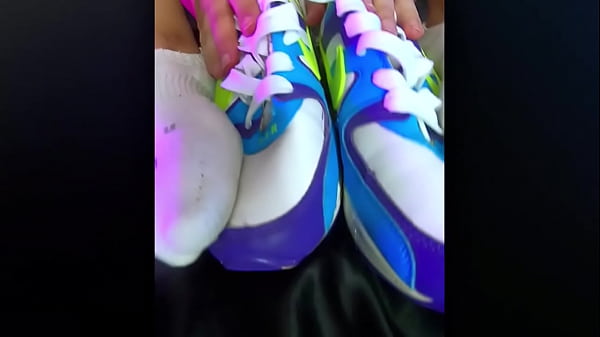 Blonde Teen performs - sexy