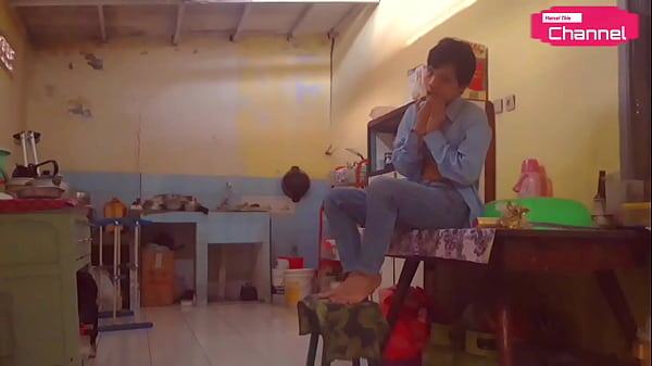 [Canal Hansel Thio] Meu biscoito parece a torta de Anastasia Knight