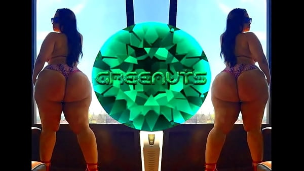 Sensual Young Girl enjoys herself