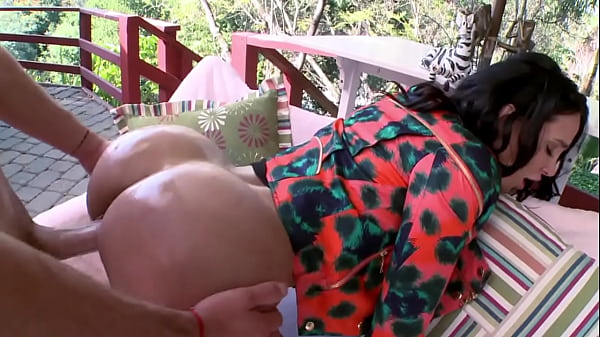 BANGBROS - Fascinante compilación de PAWG con Mia Malkova, Savannah Fox, Remy LaCroix y más