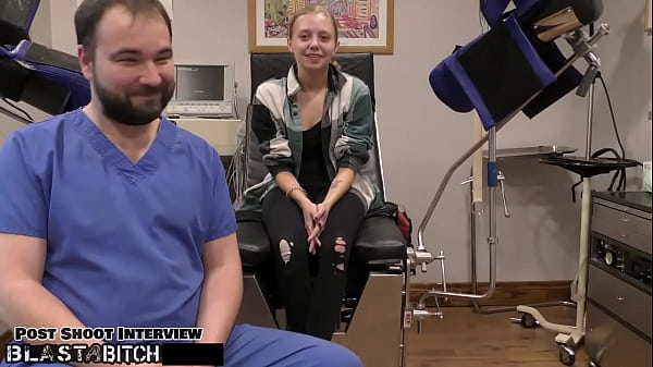 Diventa Doctor-Tampa, fai esplodere la sirena di Ava con un timbro di Cum Tramp