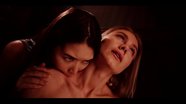 Nancy Ace verwandelt sich in einen geilen Vampir – Lesben-Pussy-Eating 69 mit dem japanischen Babe Rikako Katayama