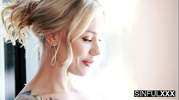 Werde ich dich jemals wiedersehen? Sinnliche Pornostars Angie Lynx und Francis X für SinfulXXX