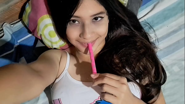 Ni&ntilde_era en chaleur vous fait jouir deux fois