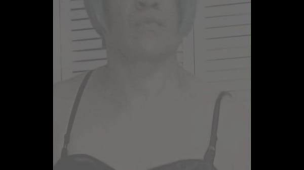 Sissy-Schlampe Kandi, sexy Korsett, Anal-Masturbation, Trance-Musikvideo