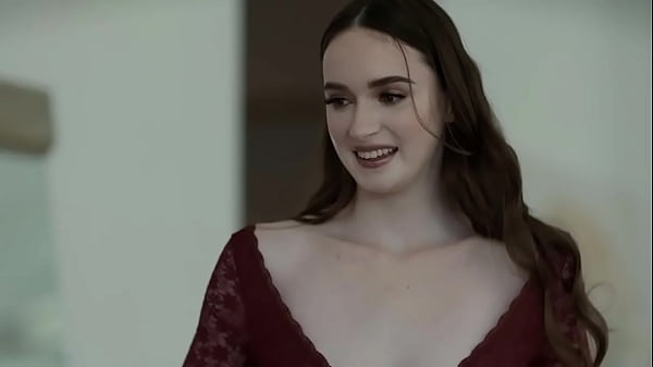 Horny Stepdaughter Cant Restrain Herself From Stepdad'_s Big Cock