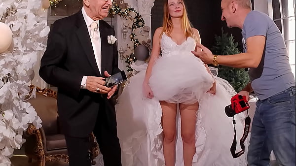 Beautiful Teen dances teen