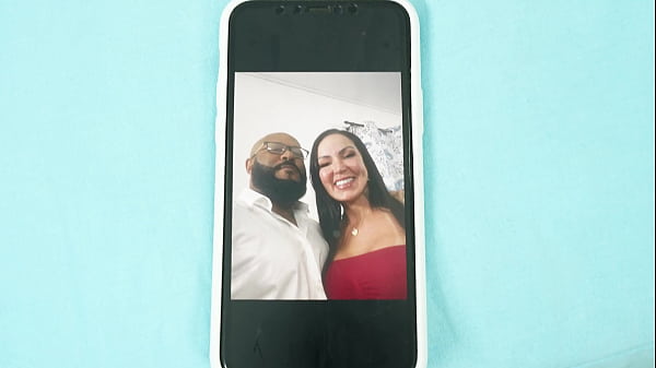 Minha esposa nem sabe que eu sei dela e o pedreiro