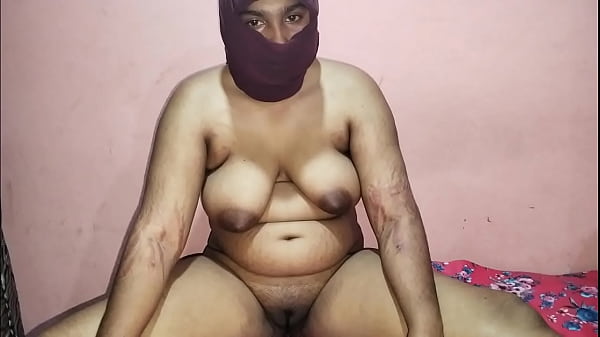 Amazing beautiful Teen poses