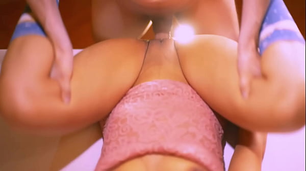 La estudiante es follada por el amigo del novio en su habitación mientras el novio está en el trabajo.