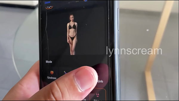 我的室友发现我对着她的裸照自慰，然后把我的脑子操碎了！