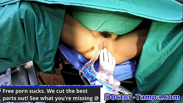成为 Tampa 医生，将窥器和导管插入 Aria Nicole，让她在 Doctor-TampaCom 接受绝育手术