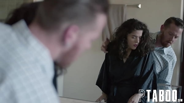 Smile For The Camera Johnny Goodluck, Victoria Voxxx