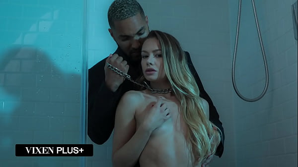 Plus profond. Une poignée de règles pour Naomi Swann