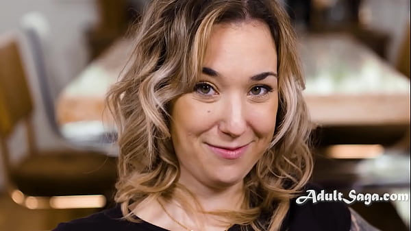 Brown Eyed Blonde Babe Never Breaks Eye Contact