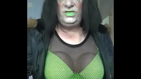 you might aswell call me your pee dumster because i want it with the 10 voting down wankers