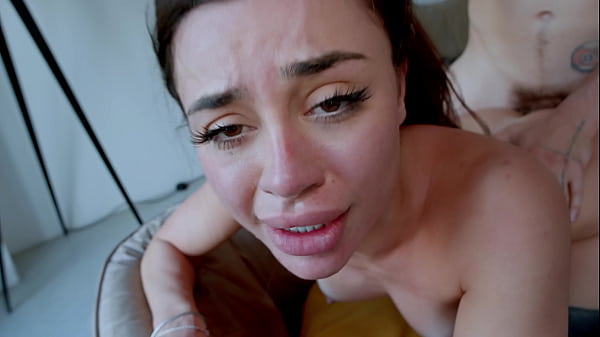 SQUIRTANDO!! Questa ragazza non ha smesso di squirtare per colpa del cazzo!! Martina Smeraldi e Jimmy Bud