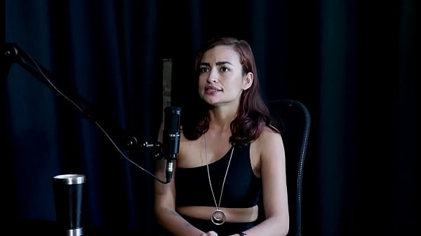 The mother discovered her orgy, still hasn't recorded with a transvestite, decided to stop to heal, and was called &quot_evang&eacute_lica porn actress&quot_ - Kamilla Werneck (SHEER/RED)