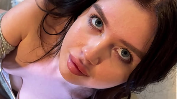 Beautiful Teen poses sexy