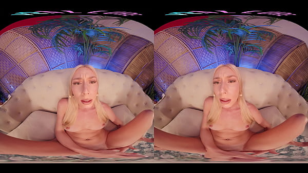 Shaved_pussy Teen neckt – leidenschaftlich