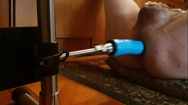 Trần truồng máy chết tiệt và máy rung giật