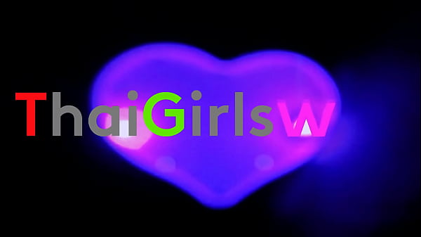 泰国 gogo 荡妇渴望一些外国鸡巴