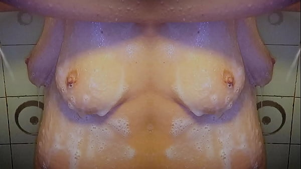 Doccia con immagine speculare