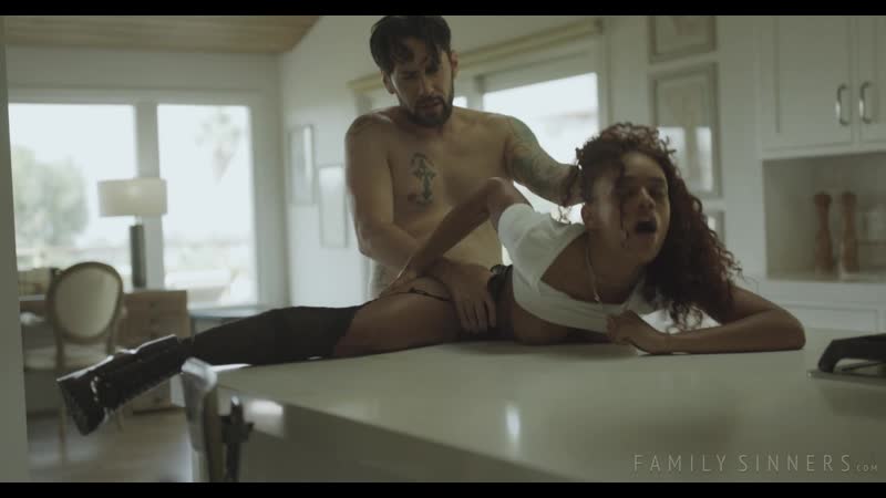 Scandale Scarlit dans l'épisode des lois