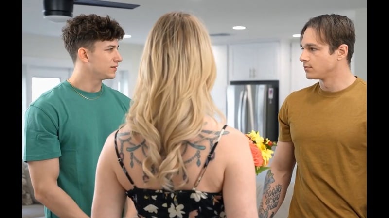 色情她 35 个男人给辛德尼不仅鲜花色情性摩洛伊斯兰解放阵线妈妈 mzhm 悉尼佩奇