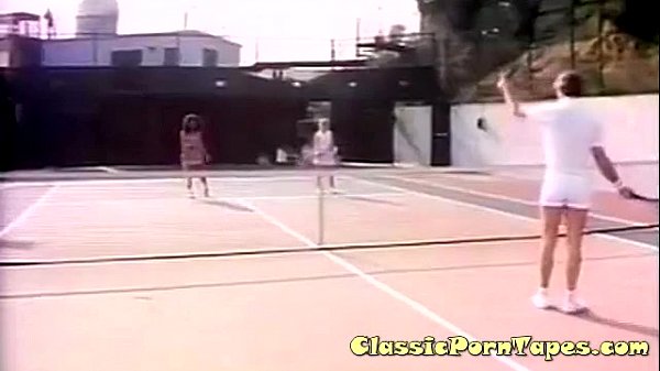 Vintage Bisex en el Vestuario