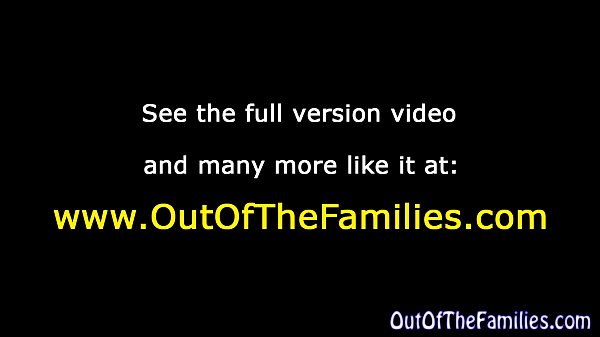 Amateur-Stiefschwester reibt sich