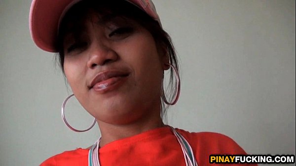 Filipina Bargirl wird geleckt und gefickt